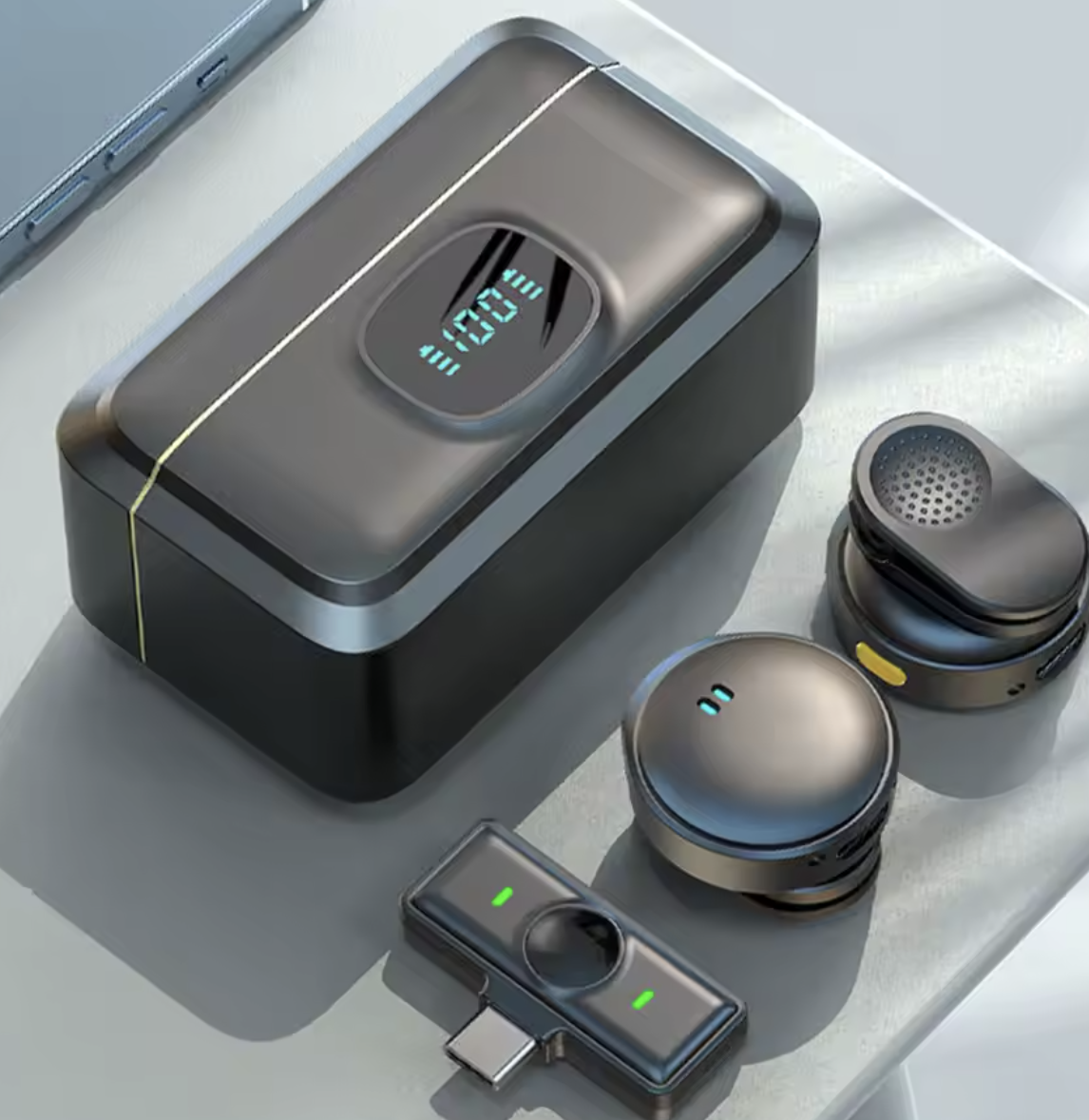 میکروفون بی‌سیم یقه‌ای دو نفره مخصوص آیفون و آیپد مدل AirMic Duo با کیس شارژ